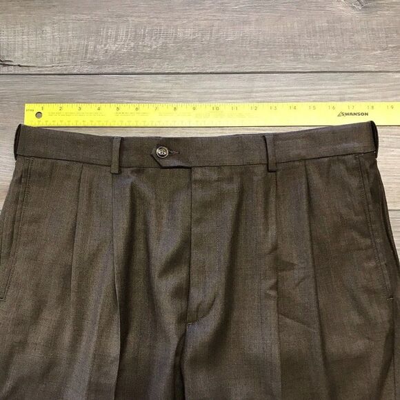 Roundtree & Yorke Mens Easy Care Brown Dress Pants Pleated Slacks 36x29 - Picture 6 of 10